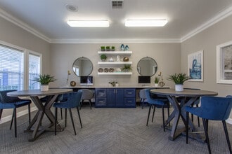 Oak Grove in Houston, TX - Foto de edificio - Interior Photo