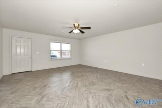 97 Harvest Hls Pl in Killen, AL - Building Photo - Building Photo