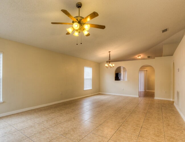 2850 Afton Cir in Orlando, FL - Building Photo - Building Photo