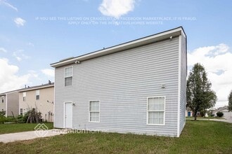 1460 Summer Coach Dr in Charlotte, NC - Building Photo - Building Photo