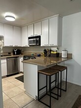 333 Newport Ave in Long Beach, CA - Building Photo - Building Photo