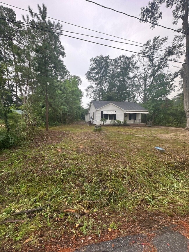 property at 102 E Charlotte Ave