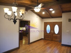 1216 Genesee Ct in Carmichael, CA - Building Photo - Building Photo