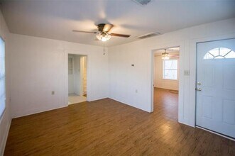 1101 Collier St in Denton, TX - Building Photo - Building Photo