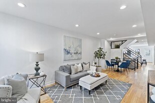 1825 S Hanover St in Baltimore, MD - Building Photo