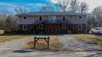 120 Lake Dr, Unit 3(Lisa) in Cadiz, KY - Building Photo