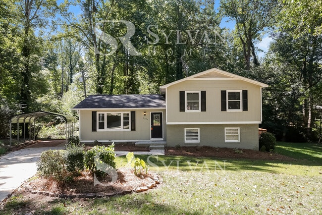 1506 E Yellow Wood Dr in Simpsonville, SC - Building Photo - Building Photo