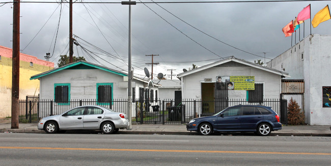 2514 S San Pedro St in Los Angeles, CA - Building Photo - Building Photo