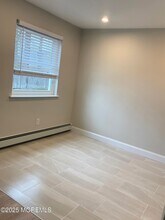 5 Charles St-Unit -3B in New Brunswick, NJ - Building Photo - Building Photo