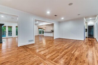 4526 Myerwood Ln in Dallas, TX - Building Photo - Building Photo