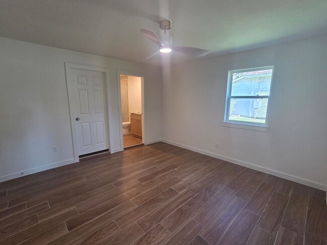 property at 803 Coleman St