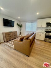 132 N Carson Rd in Beverly Hills, CA - Building Photo - Building Photo