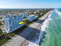 840 Ocean Dr in Juno Beach, FL - Building Photo - Building Photo