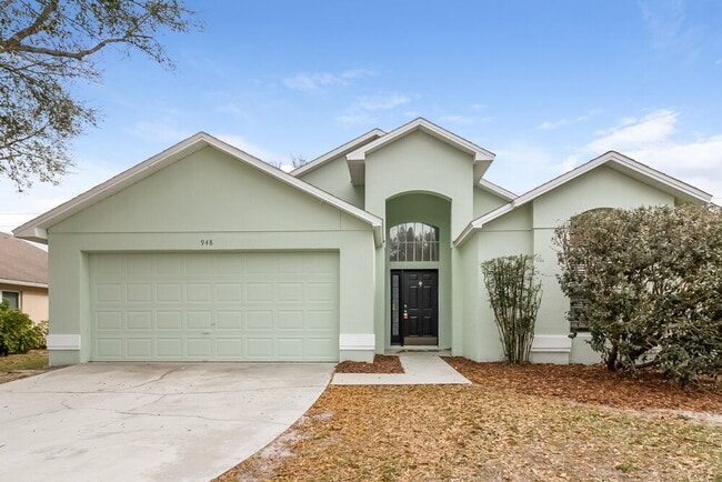 property at 948 Delfino Pl