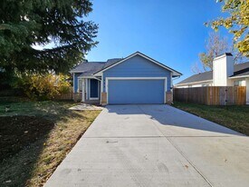 625 Howe St in Castle Rock, CO - Building Photo