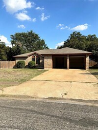 12107 Missel Thrush Ct in Austin, TX - Building Photo - Building Photo