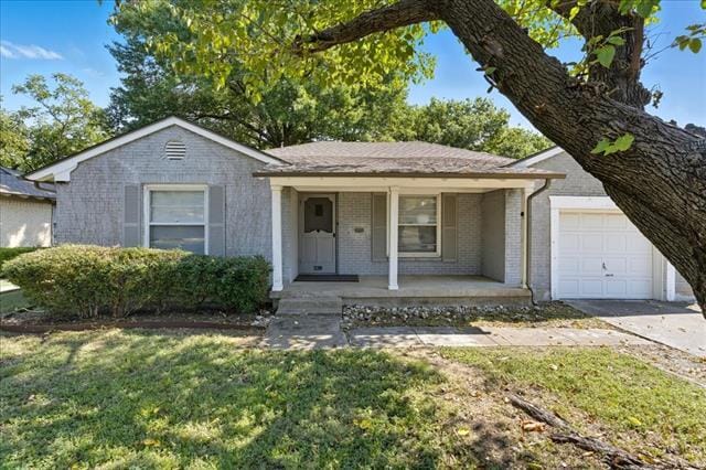 6902 E Mockingbird Ln in Dallas, TX - Building Photo - Building Photo