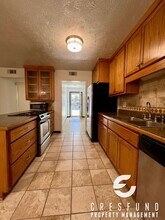 7027 Calamar Dr in Fayetteville, NC - Building Photo - Building Photo