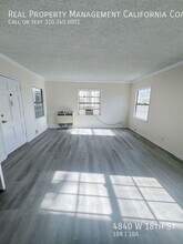 4840 W 18th St in Los Angeles, CA - Foto de edificio - Building Photo