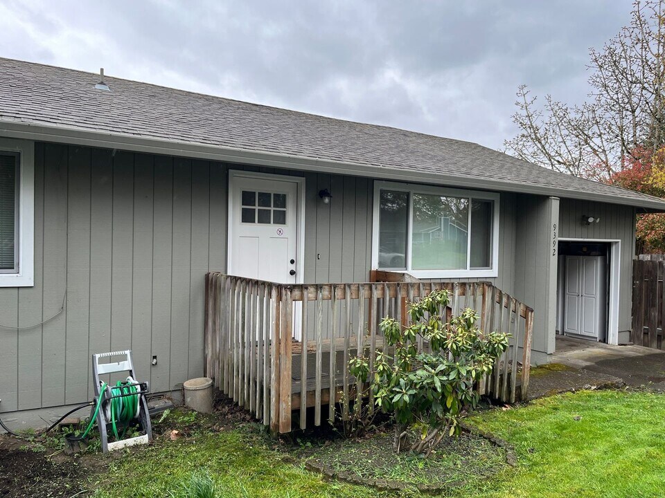 9392-9392 SW Tangela Ct in Portland, OR - Building Photo