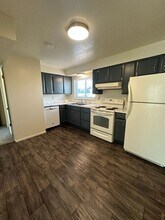 700 700 W-Unit -4337 S 700 W in Riverdale, UT - Building Photo - Building Photo