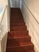 7344 SW 82nd St in Miami, FL - Foto de edificio - Building Photo