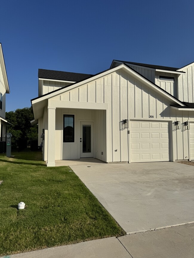 5811 S 31st St in Temple, TX - Building Photo - Building Photo