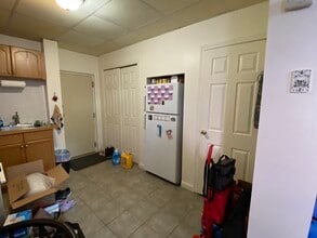 66 Lake Avenue in Melrose, MA - Foto de edificio - Building Photo