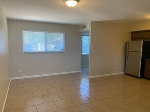 1052 E Carter Dr in Tempe, AZ - Building Photo - Building Photo