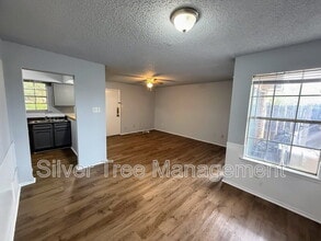 4820 Wellesley Ave in Fort Worth, TX - Building Photo - Building Photo