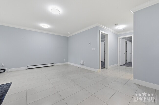 14032-14060 60 Ave in Surrey, BC - Building Photo - Building Photo