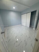 10011 SW 164th Terrace, Unit 2 in Miami, FL - Building Photo