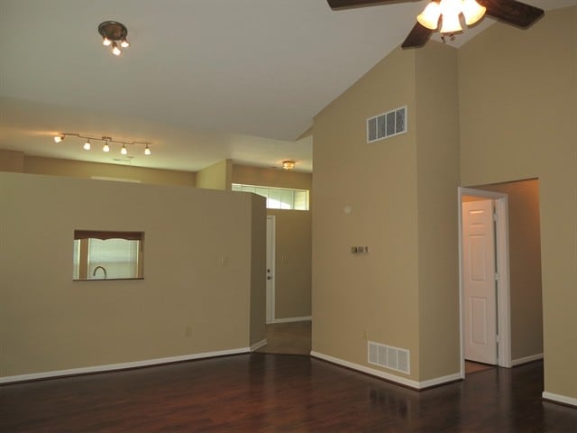 10634 Bartley Dr in Indianapolis, IN - Building Photo - Building Photo