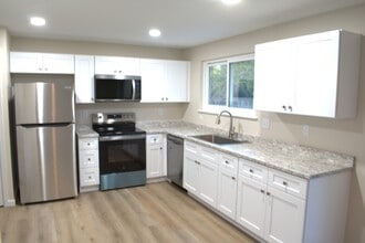 7994 S Field St in Littleton, CO - Building Photo - Building Photo