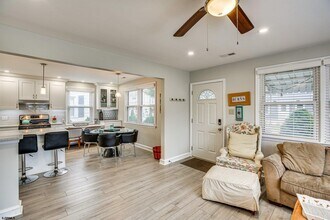 200 N Essex Ave in Margate City, NJ - Building Photo - Building Photo