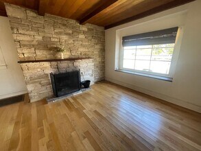 242 Chestnut St in Pacific Grove, CA - Building Photo - Building Photo