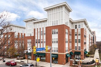 Halstead at The Metro in Fairfax, VA - Building Photo - Building Photo