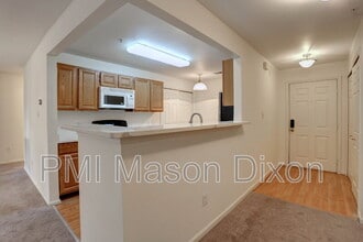 5814 Wyndham Cir in Columbia, MD - Building Photo - Building Photo