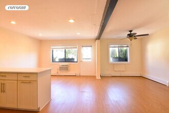 336 Howe Ave in Bronx, NY - Foto de edificio - Building Photo