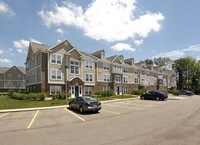 Building Photo - Trillium Pointe Apartment Homes in Jackson, Michigan
