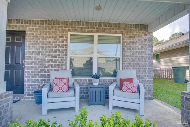 10589 Queens Gate Cir in Pensacola, FL - Building Photo - Building Photo