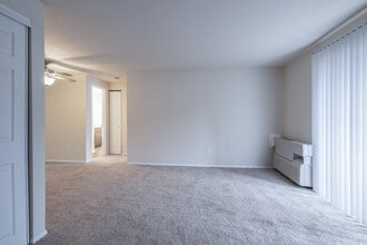 Birches in Silver Spring, MD - Building Photo - Interior Photo