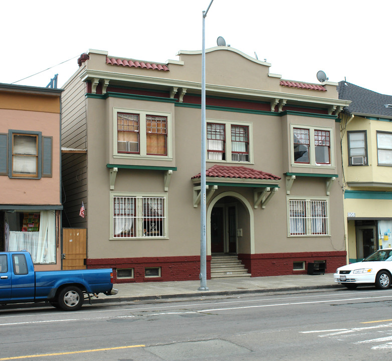 912 Marin St in Vallejo, CA - Foto de edificio