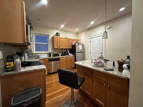 95 Calumet St, Unit 2 in Boston, MA - Building Photo - Building Photo