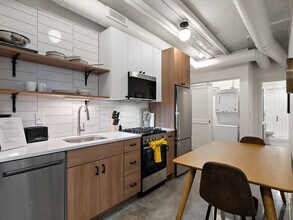 608 N 3rd Ave in Minneapolis, MN - Building Photo - Building Photo