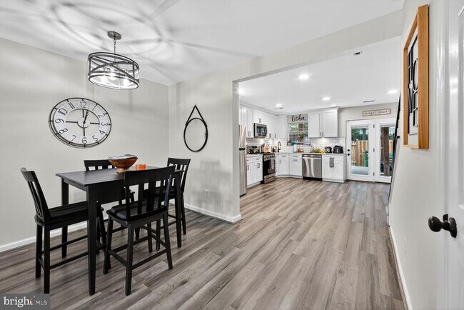 13486 Grouserun Ln in Linton Hall, VA - Building Photo - Building Photo