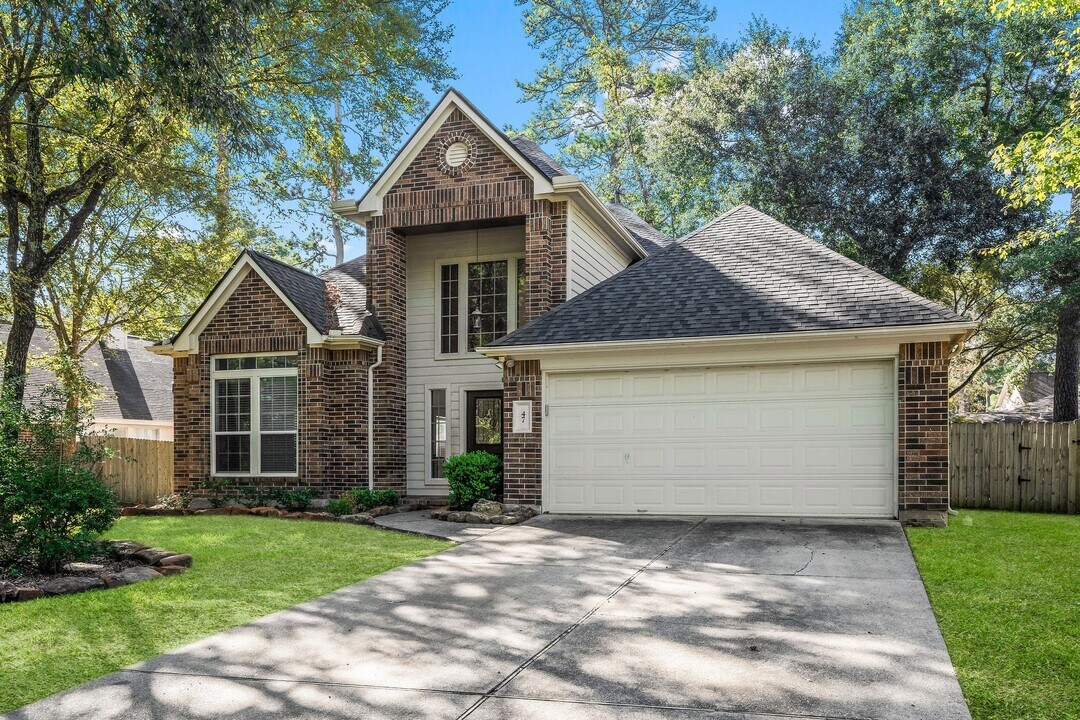 47 N Winterport Cir in Spring, TX - Building Photo