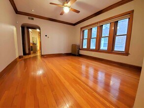 3922 N Monticello Ave in Chicago, IL - Building Photo - Building Photo