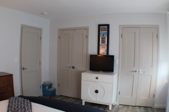 511 W Main St in Stamford, CT - Building Photo - Building Photo