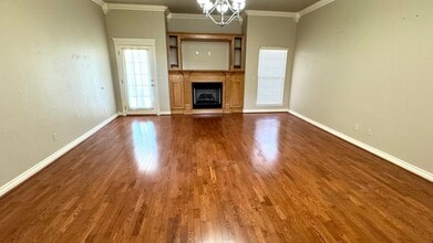 1205 Stonegate Ln in Mcalester, OK - Building Photo - Building Photo